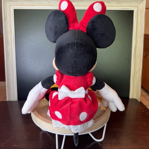 Disney Store Minnie Mouse Plush - Picture 3 of 7